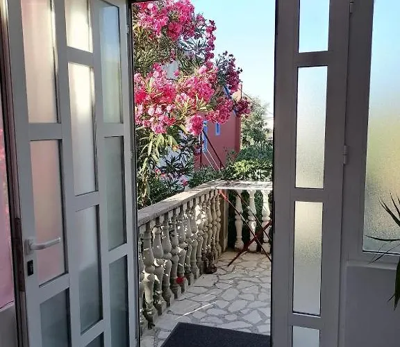 Luce And Ante Апартаменты *
